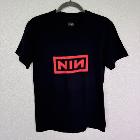 Nine Inch Nails Peel It Back Tour Shirt Mens Small Concert Merch NIN Black 2025